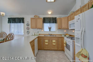 19045 Trail Bay Dr, Eagle River, AK 99577 photo 6