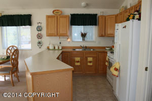 19045 Trail Bay Dr, Eagle River, AK 99577 photo 4