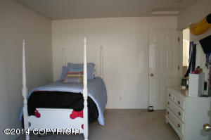 19045 Trail Bay Dr, Eagle River, AK 99577 photo 22