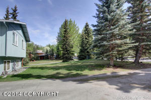 18051 Teklanika Dr, Eagle River, AK 99577 photo 6