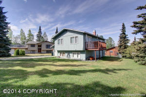 18051 Teklanika Dr, Eagle River, AK 99577 photo 5