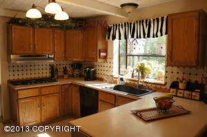 24224 Temple Dr, Chugiak, AK 99567 photo 7