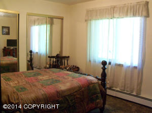 10007 Chickaloon St, Eagle River, AK 99577 photo 4