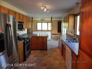 16911 Vanover Cir, Eagle River, AK 99577 photo 2