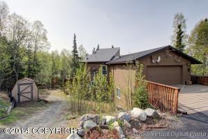 19204 Upper Skyline Dr, Eagle River, AK 99577 photo 2