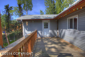 17530 Baronoff Ave, Eagle River, AK 99577 photo 3