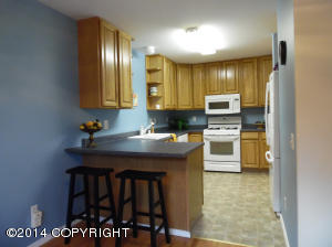 650 E 76th Ave # 650-2, Anchorage, AK 99518 photo 13