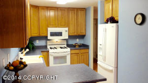 650 E 76th Ave # 650-2, Anchorage, AK 99518 photo 5
