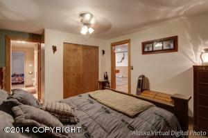 17506 Baronoff Ave, Eagle River, AK 99577 photo 28