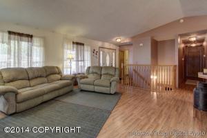 17506 Baronoff Ave, Eagle River, AK 99577 photo 5