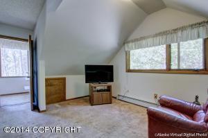 10255 Crest View Ln, Eagle River, AK 99577 photo 7