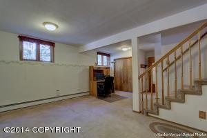 10255 Crest View Ln, Eagle River, AK 99577 photo 13