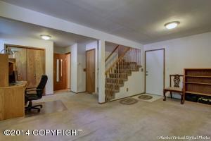 10255 Crest View Ln, Eagle River, AK 99577 photo 12