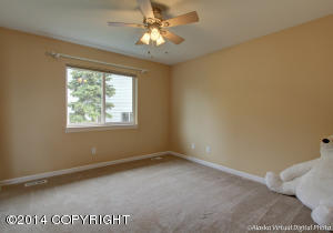 16015 Bridgeview Dr, Anchorage, AK 99516 photo 25