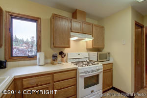 9227 Geese Cir, Eagle River, AK 99577 photo 12