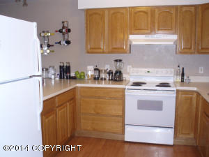 3344 E 17th Ave, Anchorage, AK 99508 photo 8