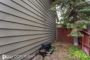 7450 Augustine Dr, Anchorage, AK 99504 photo 12