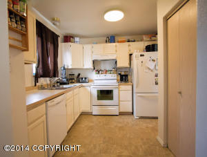 16245 Copper Mountain Cir, Eagle River, AK 99577 photo 2