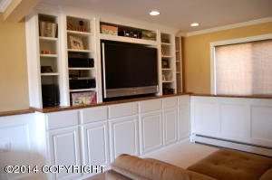 18050 Meadow Creek Dr, Eagle River, AK 99577 photo 9