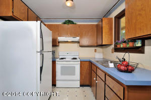 6303 Libra Pl, Anchorage, AK 99518 photo 5