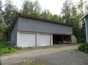 20444 Mark Cir, Chugiak, AK 99567 photo 2