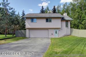 18206 Clear Falls Cir, Eagle River, AK 99577 photo 2