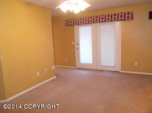 8929 Meadow Park Cir, Eagle River, AK 99577 photo 6