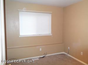 8929 Meadow Park Cir, Eagle River, AK 99577 photo 11