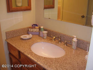 8461 Ridgeway Ave, Anchorage, AK 99504 photo 13