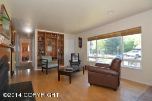 2621 E 20th Ave, Anchorage, AK 99508 photo 2