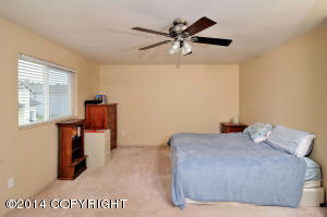 8580 Ridgeway Ave, Anchorage, AK 99504 photo 11