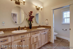 9140 Wallace St, Eagle River, AK 99577 photo 20