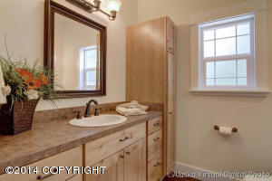 9140 Wallace St, Eagle River, AK 99577 photo 18