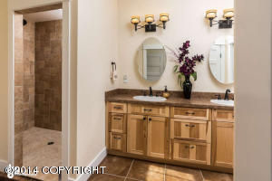 9140 Wallace St, Eagle River, AK 99577 photo 21