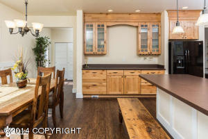 9140 Wallace St, Eagle River, AK 99577 photo 12