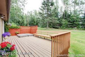 13810 Malaspina St, Eagle River, AK 99577 photo 11