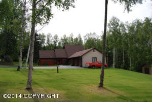 13810 Malaspina St, Eagle River, AK 99577 photo 3