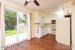 252 Fall Leaf Cir, Anchorage, AK 99504 photo 7