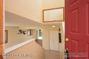 252 Fall Leaf Cir, Anchorage, AK 99504 photo 2