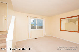 252 Fall Leaf Cir, Anchorage, AK 99504 photo 4