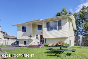 3717 Henderson Loop, Anchorage, AK 99507 photo 2