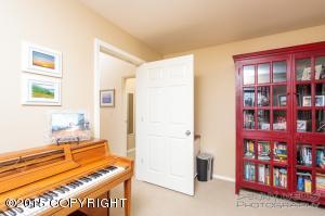 2641 Mona Ave, Anchorage, AK 99516 photo 16
