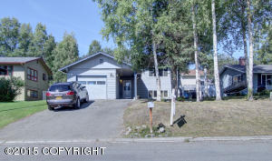 8521 E 12th Ct, Anchorage, AK 99504 photo 1