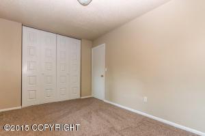 6320 E 35th Ave, Anchorage, AK 99504 photo 20
