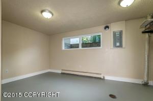 6320 E 35th Ave, Anchorage, AK 99504 photo 24