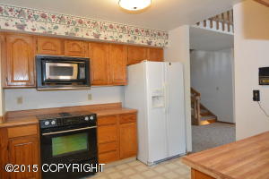 2900 Ruby Dr, Anchorage, AK 99502 photo 2