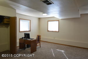 2900 Ruby Dr, Anchorage, AK 99502 photo 25