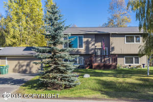 11015 Buskin Cir, Eagle River, AK 99577 photo 1