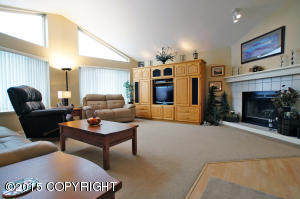 2001 Courage Dr, Anchorage, AK 99507 photo 3
