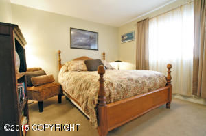 2001 Courage Dr, Anchorage, AK 99507 photo 14